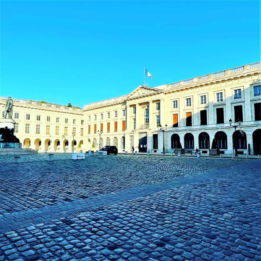Augustins Appartement T2 Lumineux Proche Cathedrale Ρενς Εξωτερικό φωτογραφία